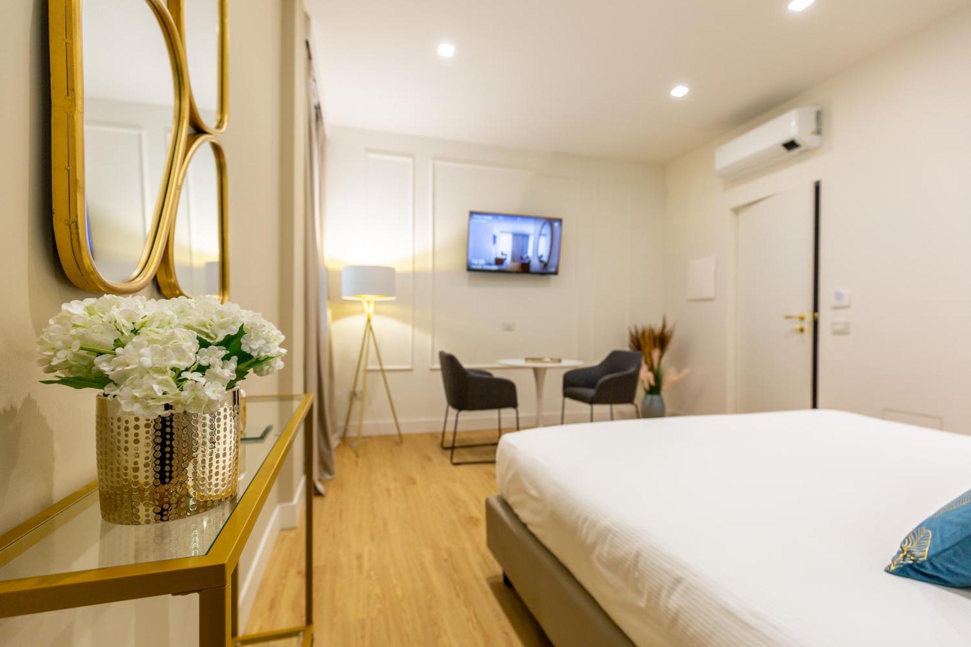 Casa Lounge Costituzione Hotel Cagliari Bagian luar foto